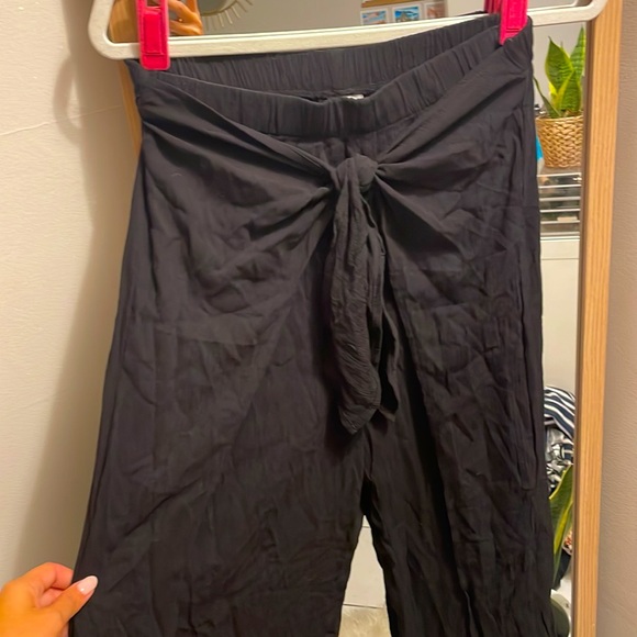 black beach pants - Picture 2 of 2